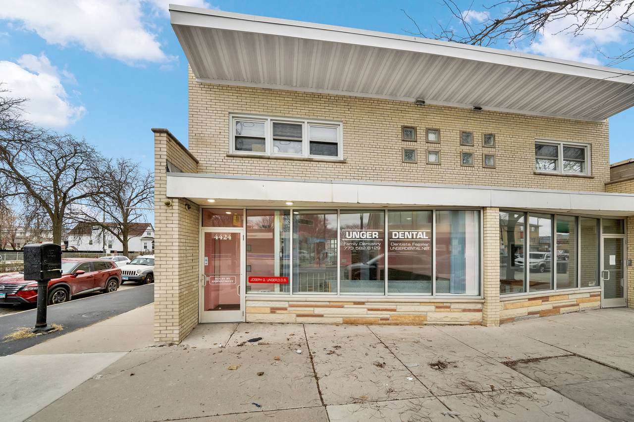 4424 63rd Street - Photo 1