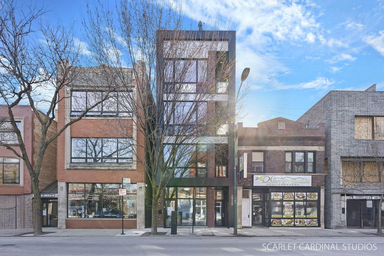 2956 Lincoln Avenue - Photo 1