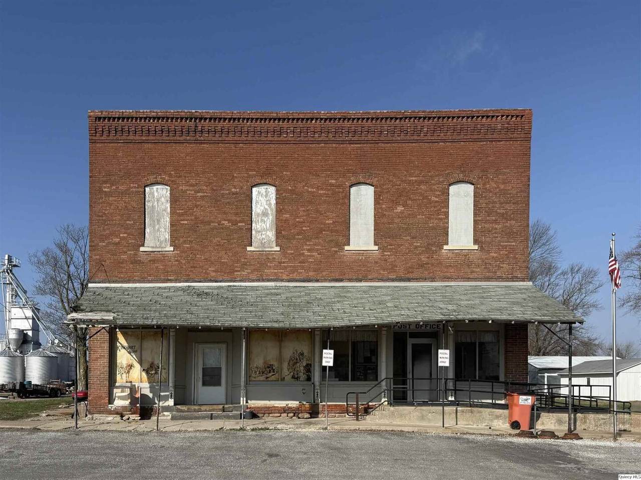 109-113 Broad Street - Photo 1