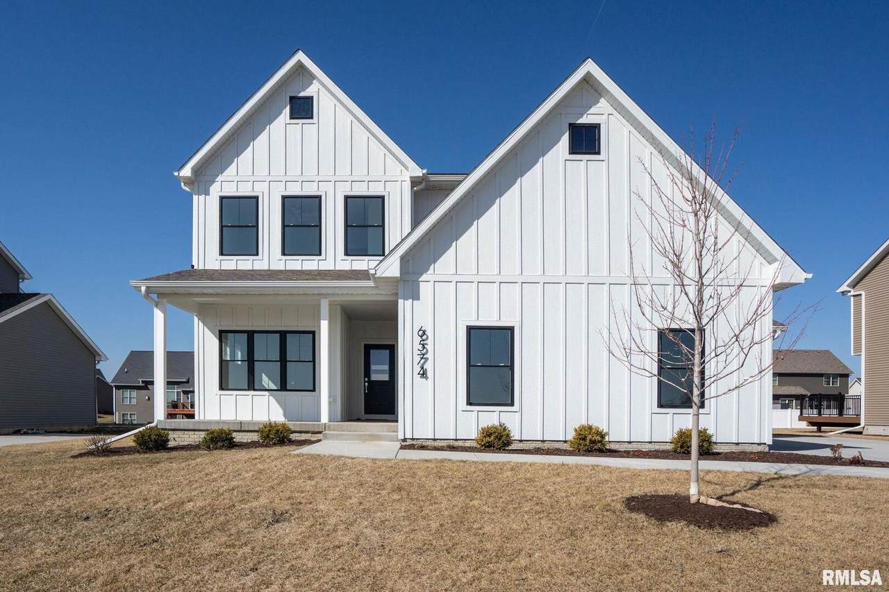 6574 Pelican Street - Photo 1