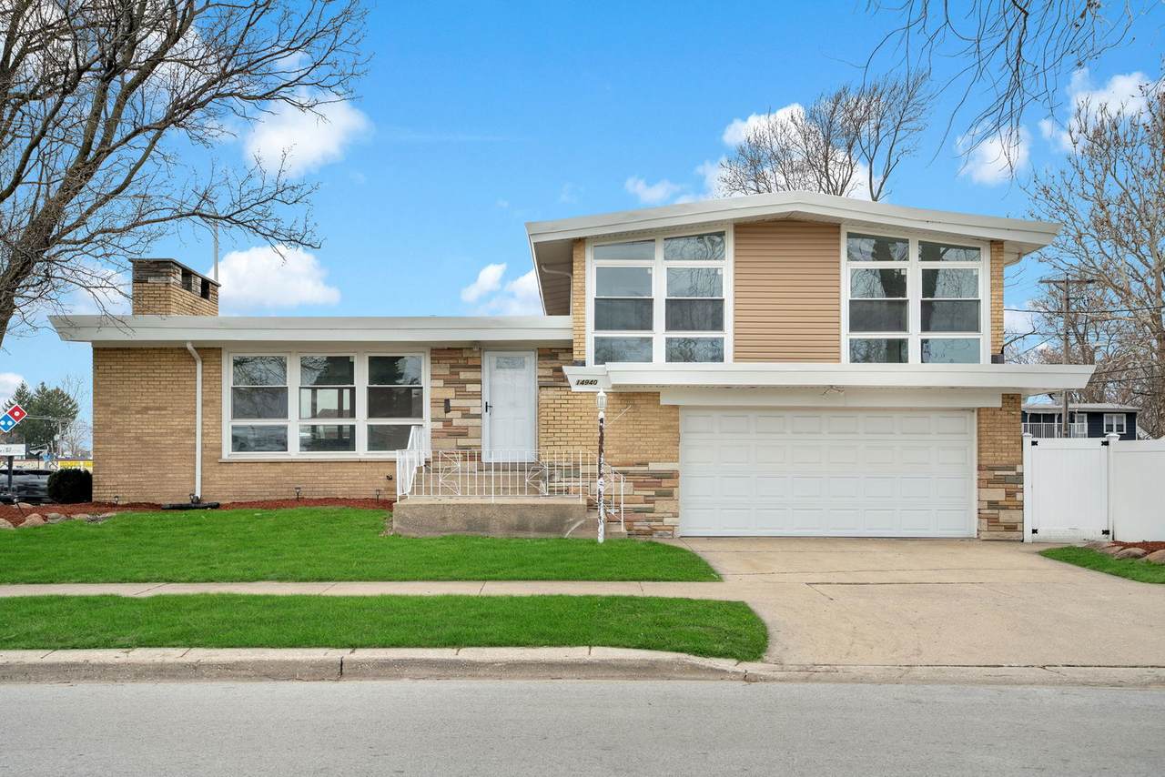 14940 Oak Street - Photo 1