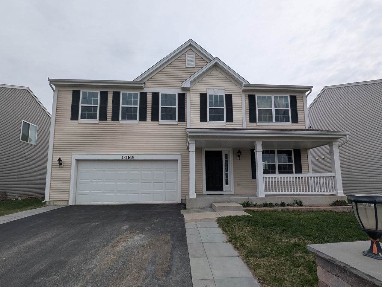 1085 Adagio Drive - Photo 1
