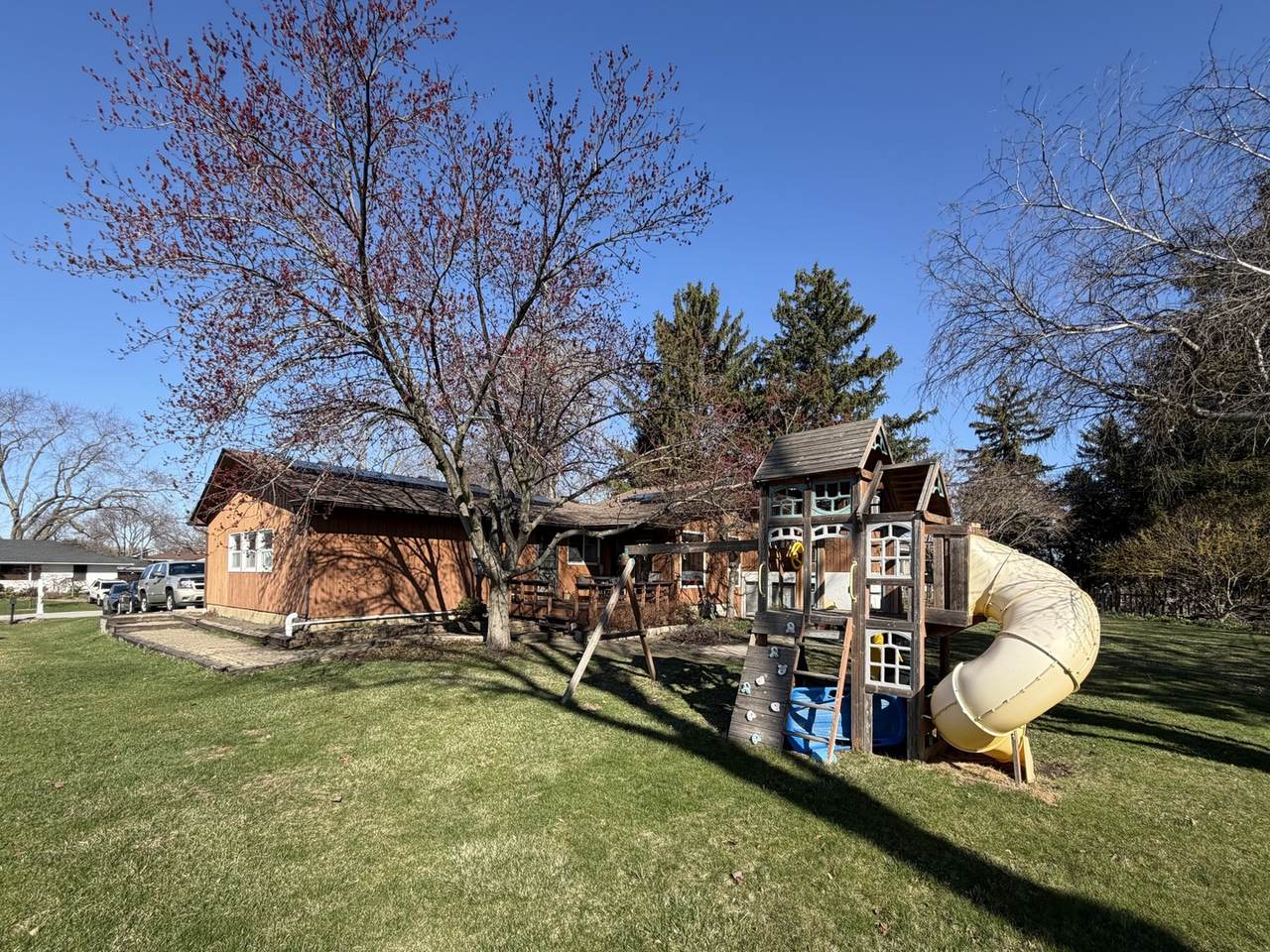 https://bt-photos.global.ssl.fastly.net/mred/1280_boomver_1_12604982-18.jpg