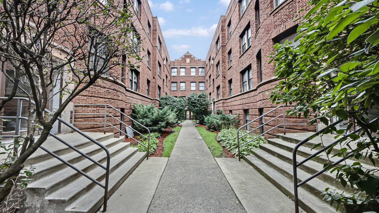 4523.5 Drexel Boulevard - Photo 1
