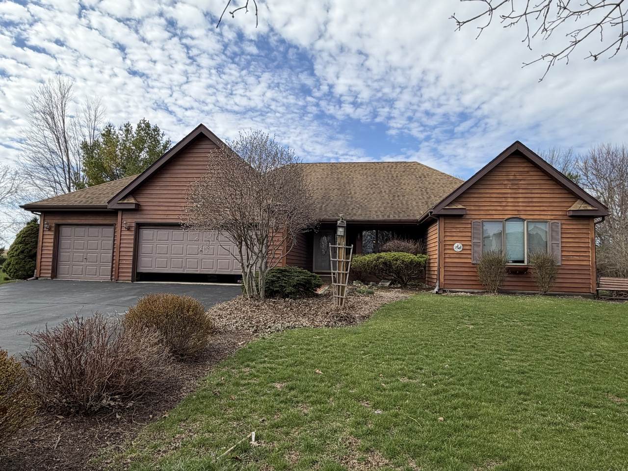 25038 Timber Court - Photo 1