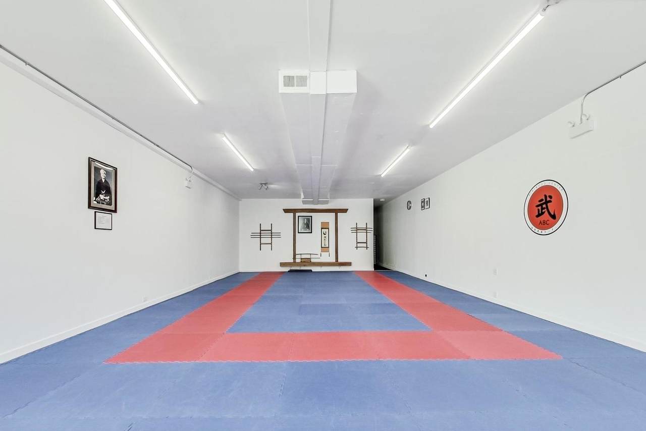 https://bt-photos.global.ssl.fastly.net/mred/1280_boomver_1_12605306-1.jpg
