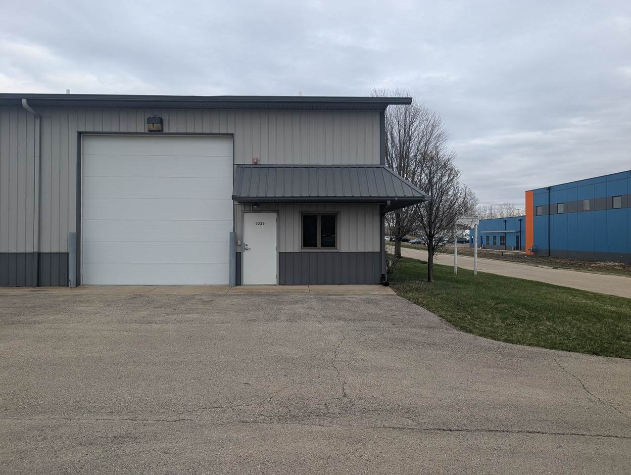 2231 Muriel Court - Photo 1