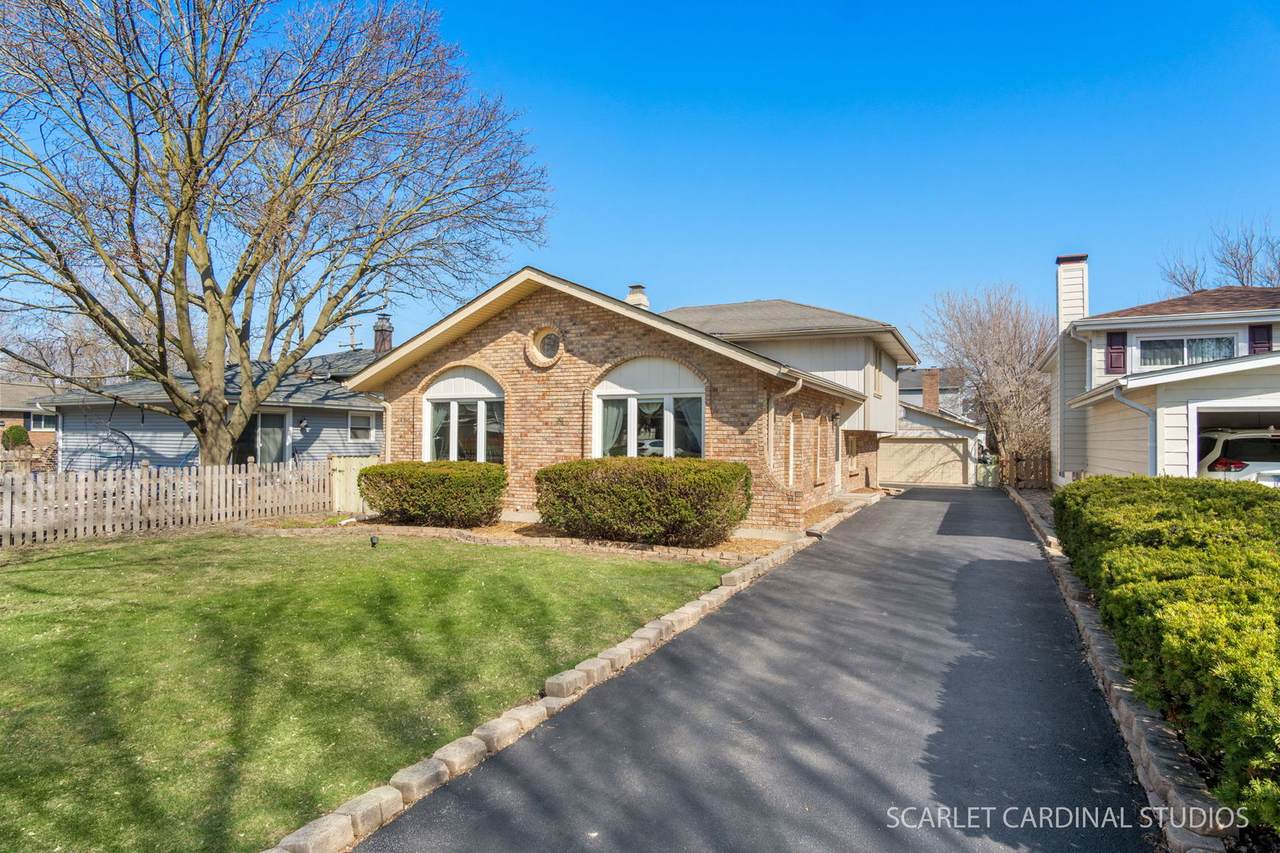 1407 Wilson Avenue - Photo 1