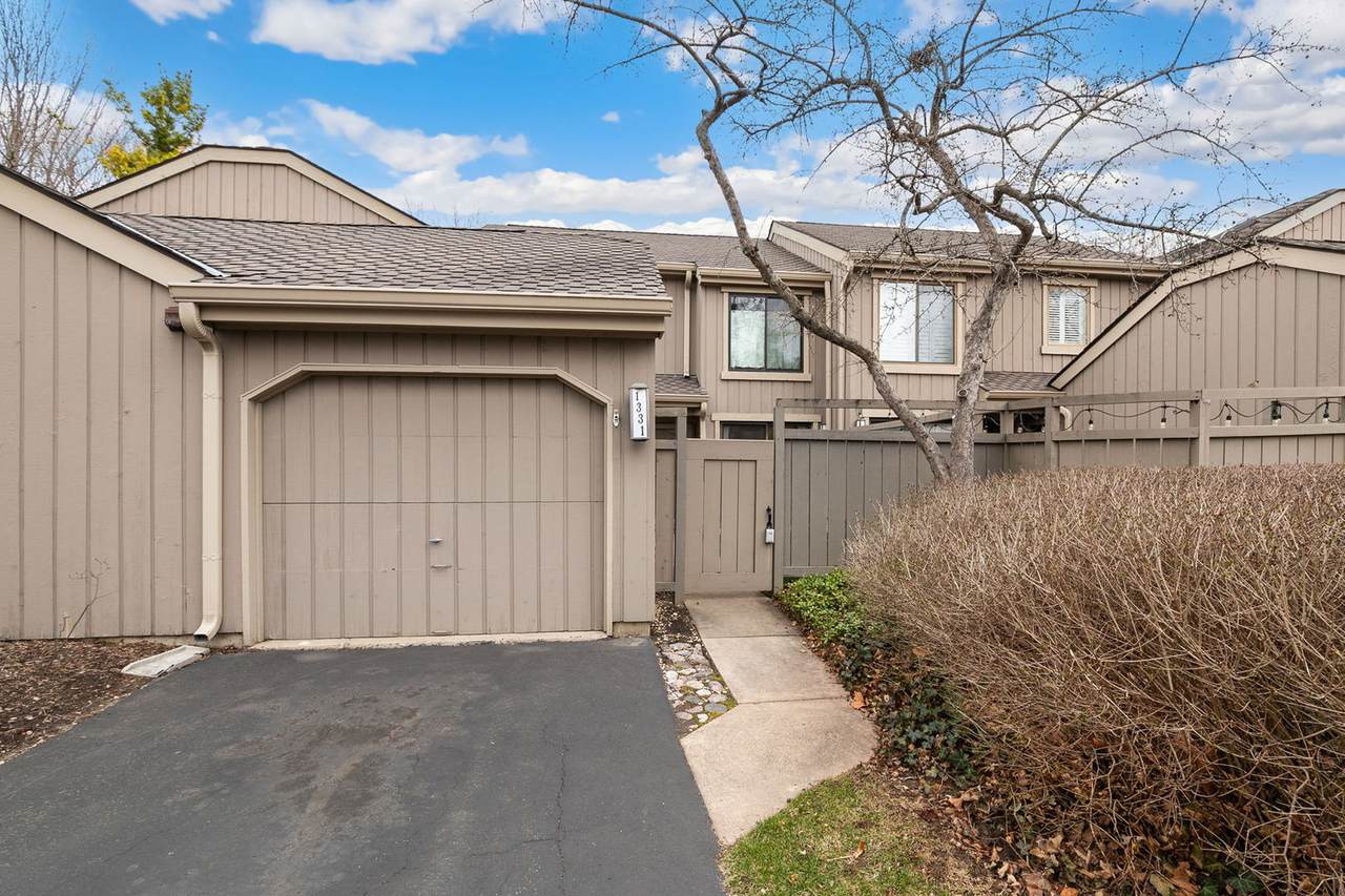 1331 Oak Hill Road - Photo 1