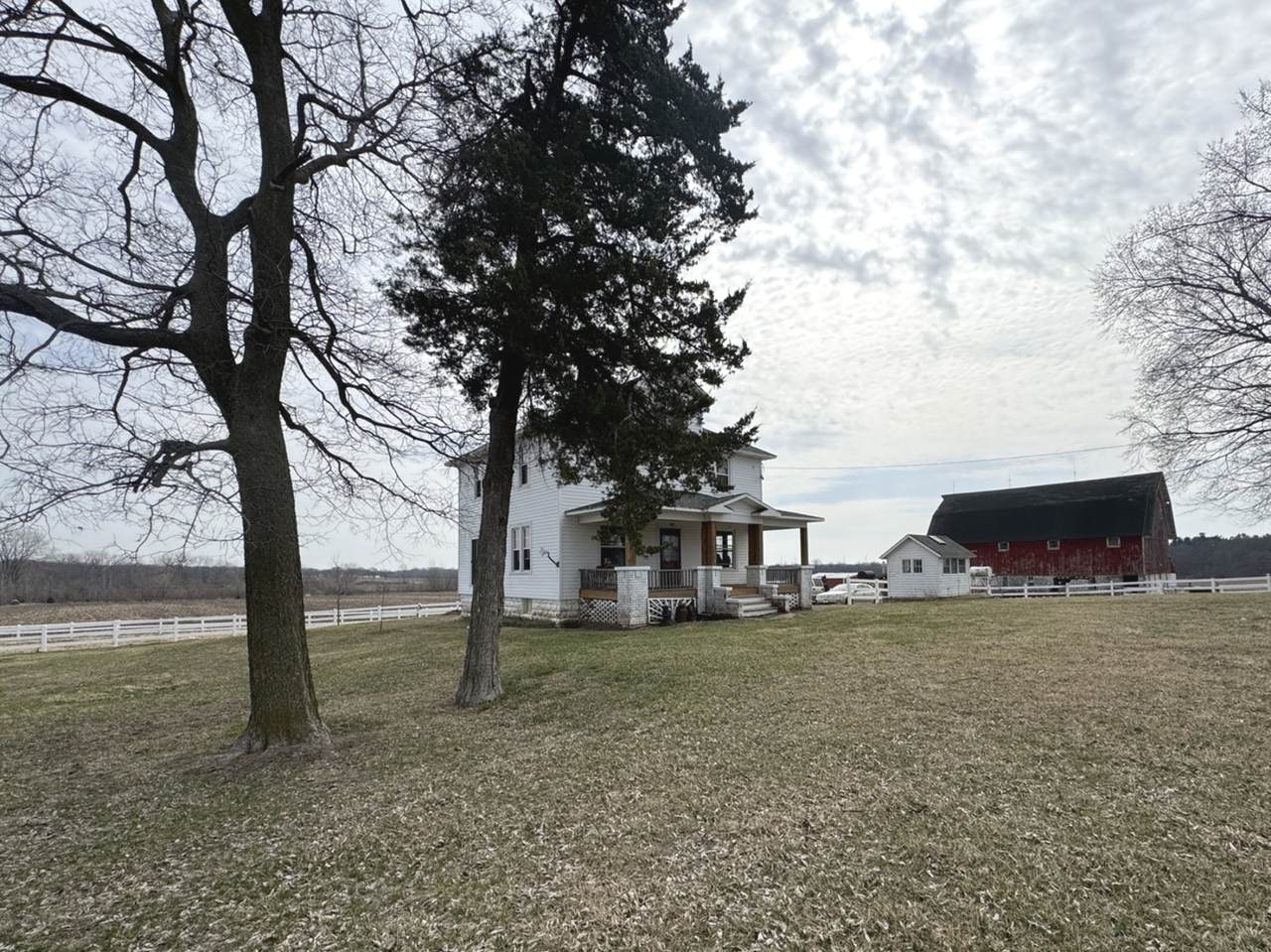 1801 Lee Center Road - Photo 1
