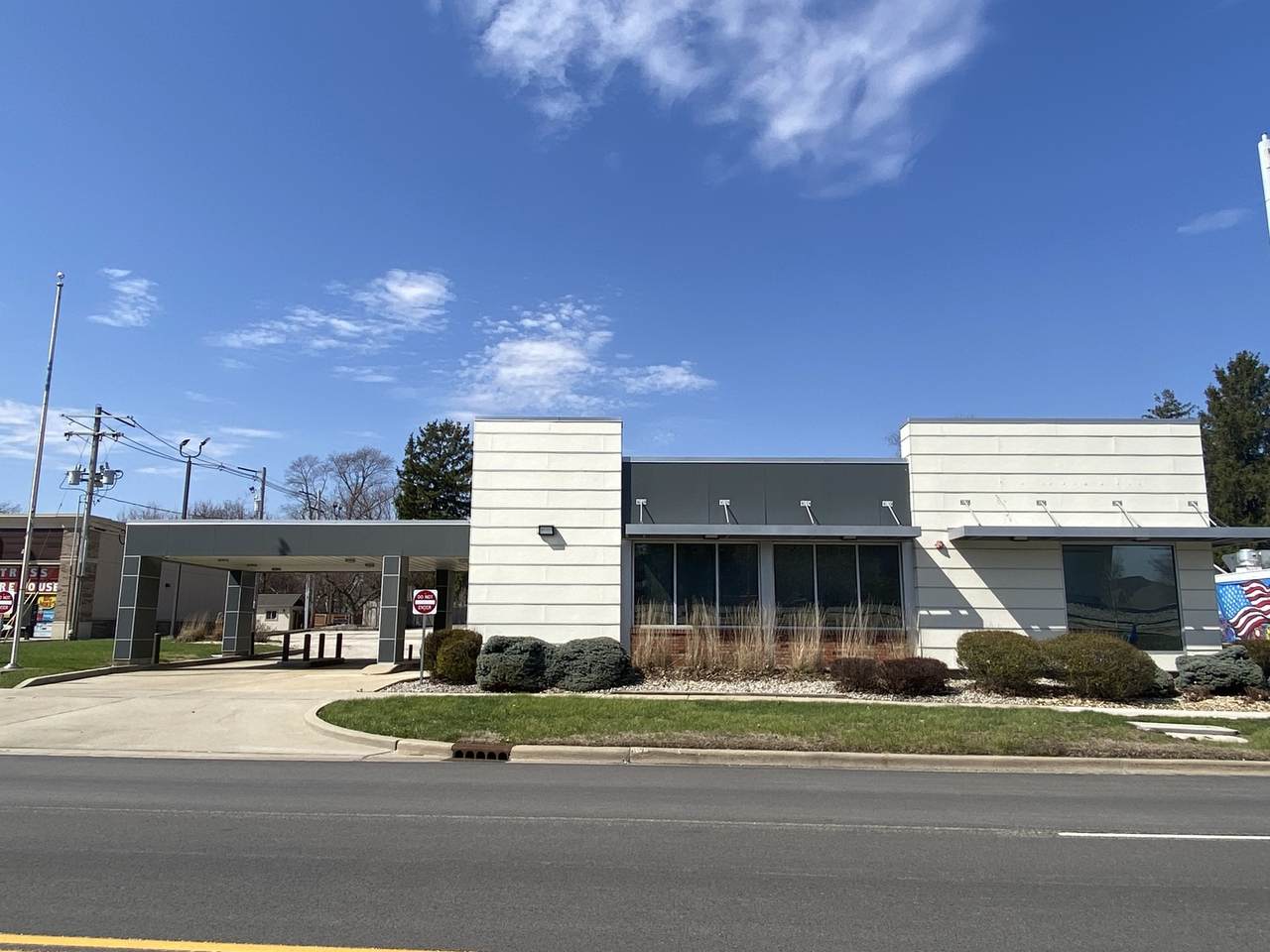 1001 Neil Street - Photo 1