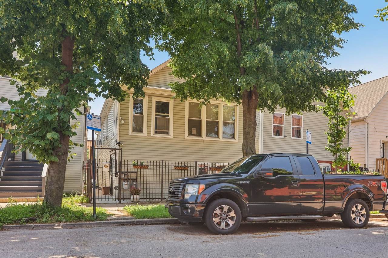 4425 Carroll Avenue - Photo 1