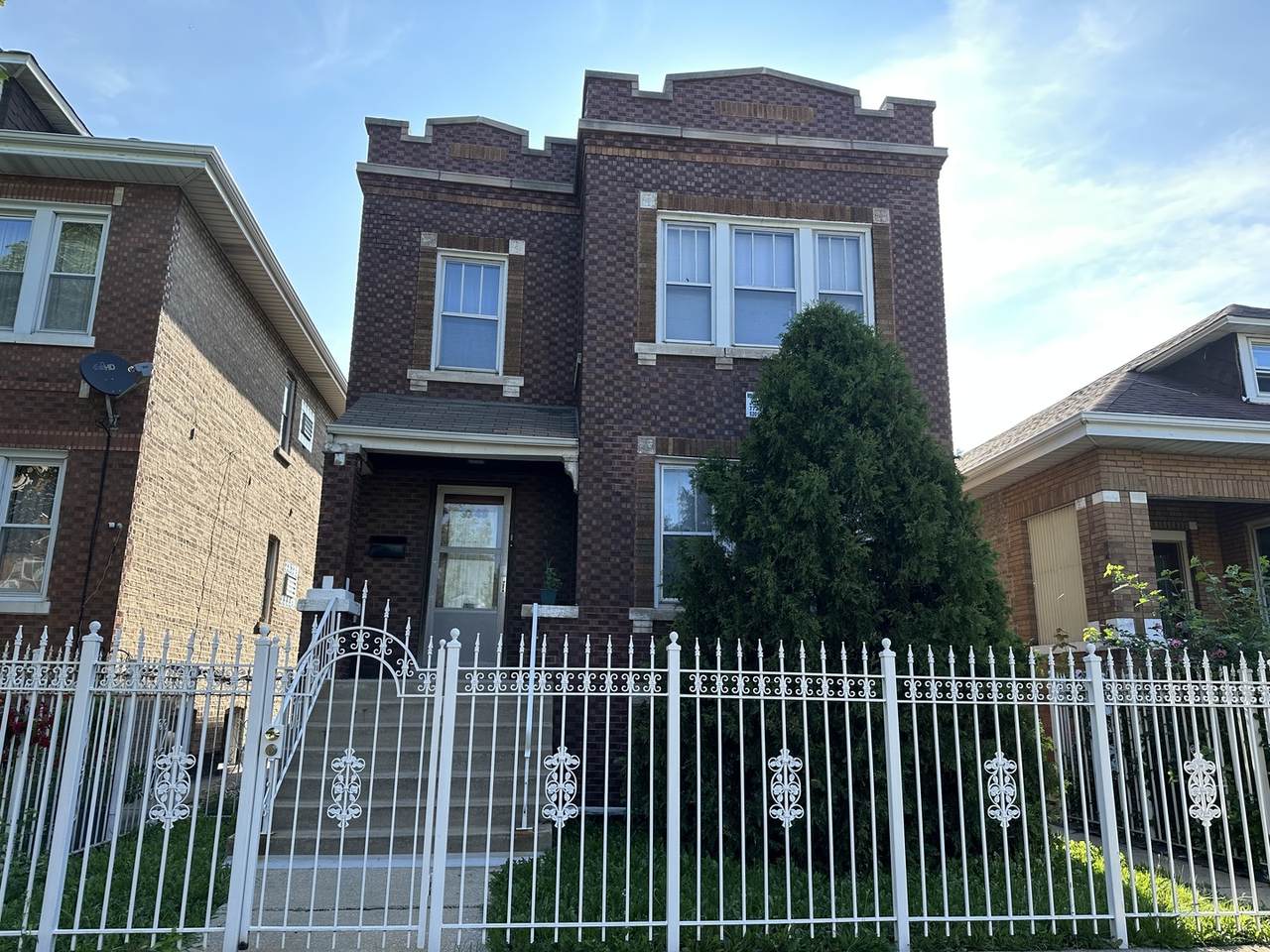 5349 Fairfield Avenue - Photo 1