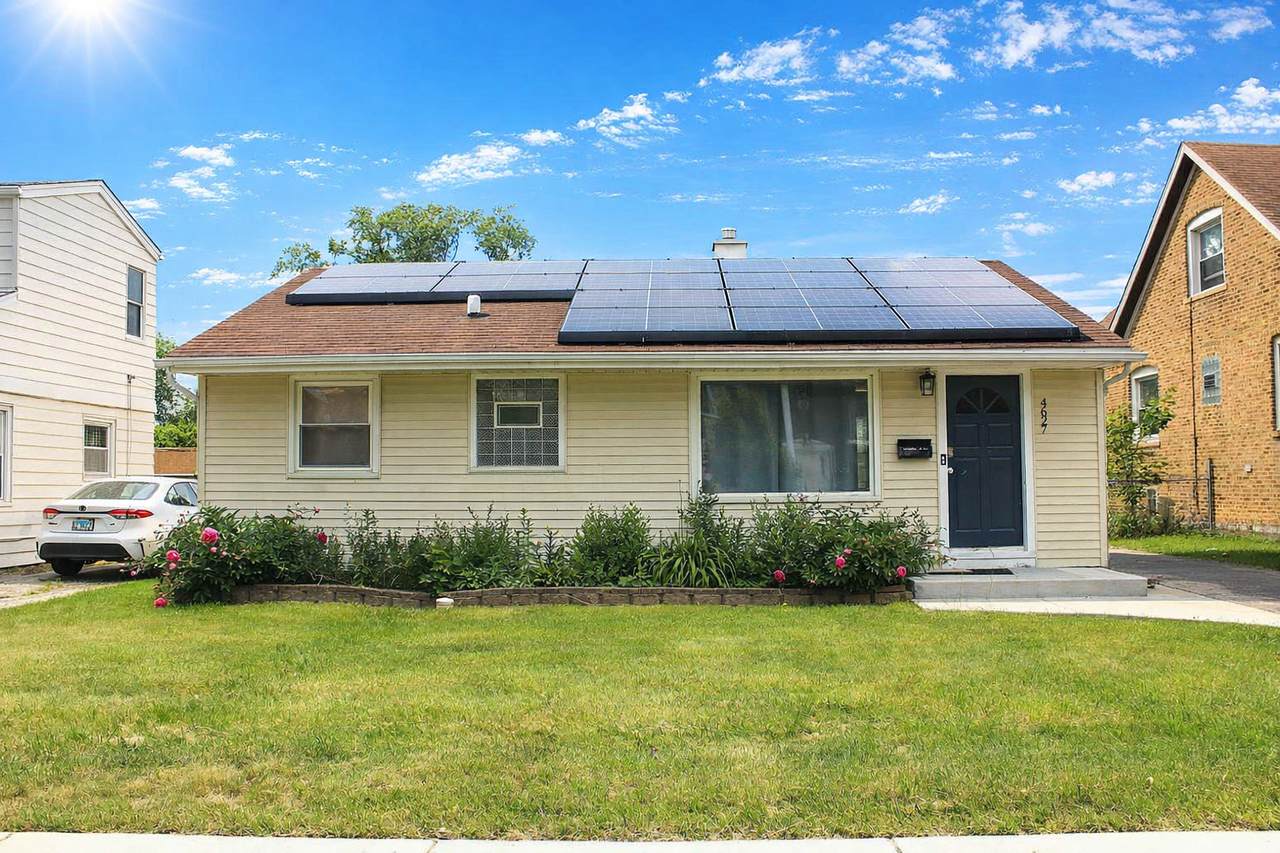 4627 Custer Avenue - Photo 1