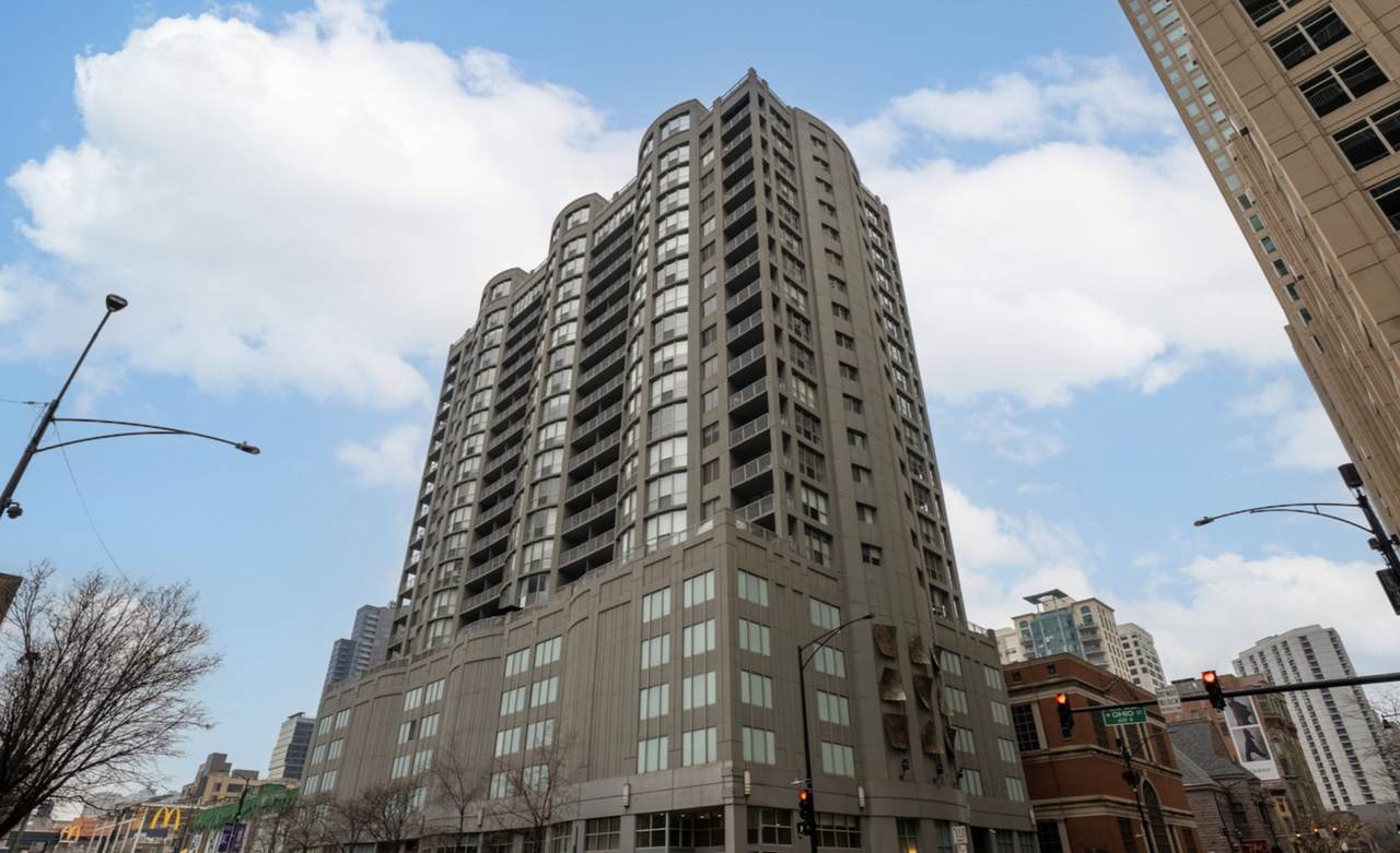 600 Dearborn Street - Photo 1