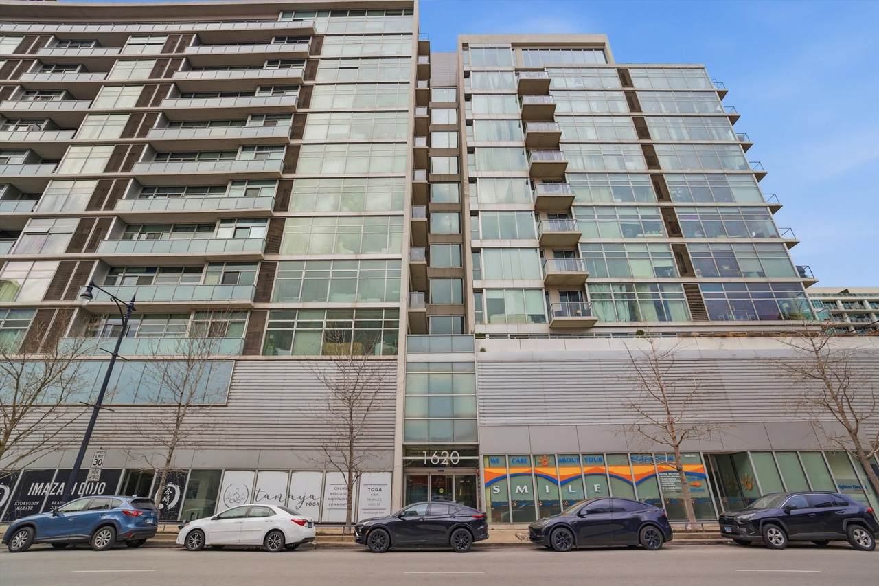 1620 Michigan Avenue - Photo 1