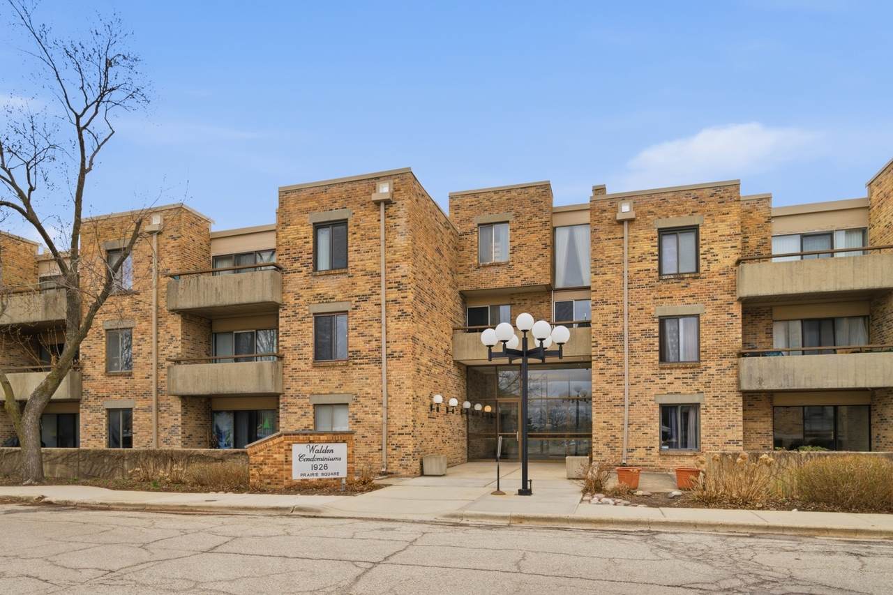 1926 Prairie Square - Photo 1