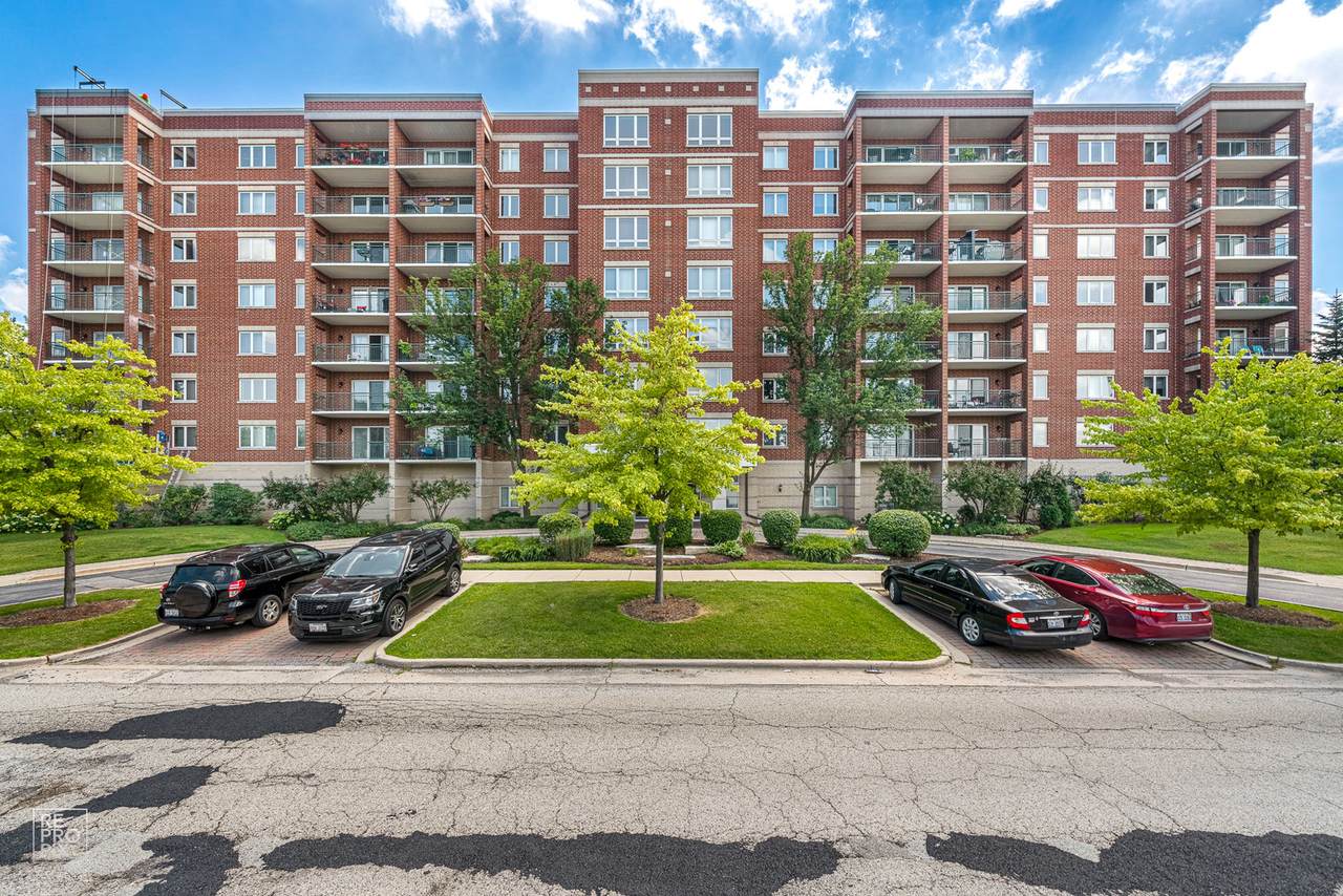 5555 Cumberland Avenue - Photo 1