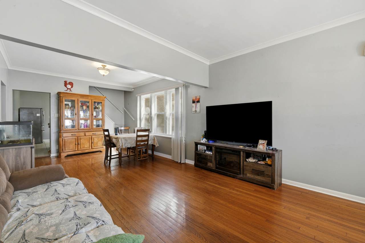 6223 Washtenaw Avenue - Photo 1