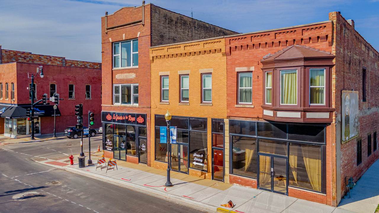 50 Broadway Avenue - Photo 1