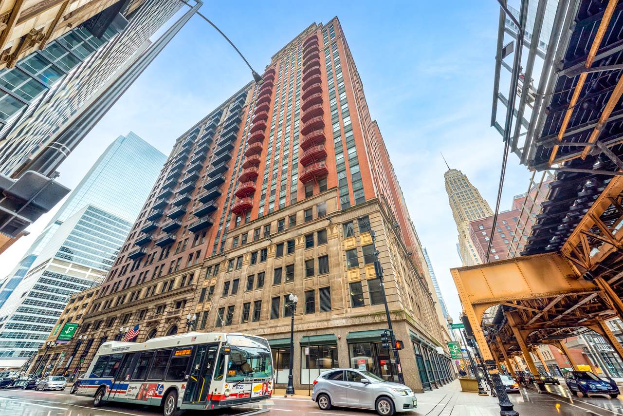208 Washington Street - Photo 1