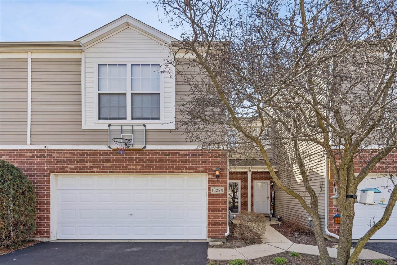 16224 Golfview Drive - Photo 1