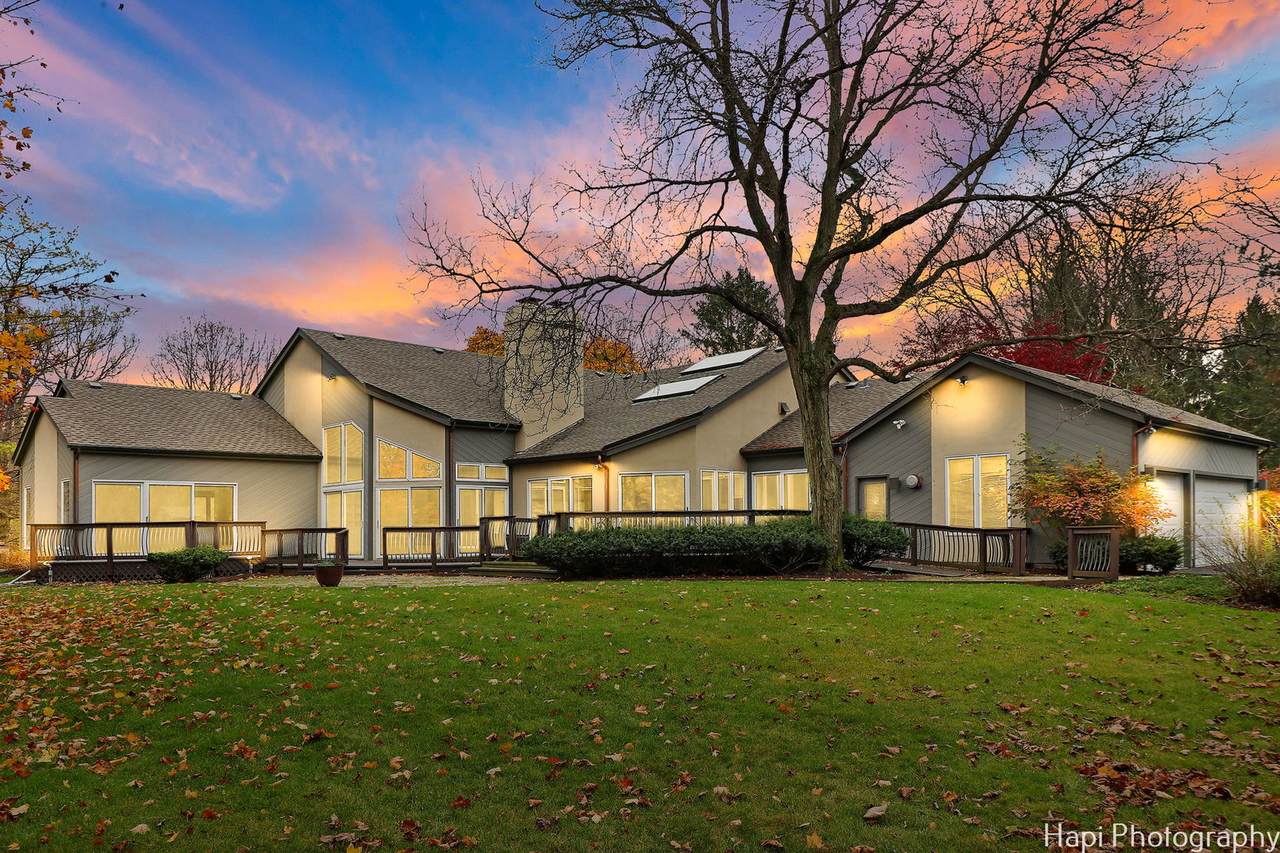 11 Lakewood Drive - Photo 1