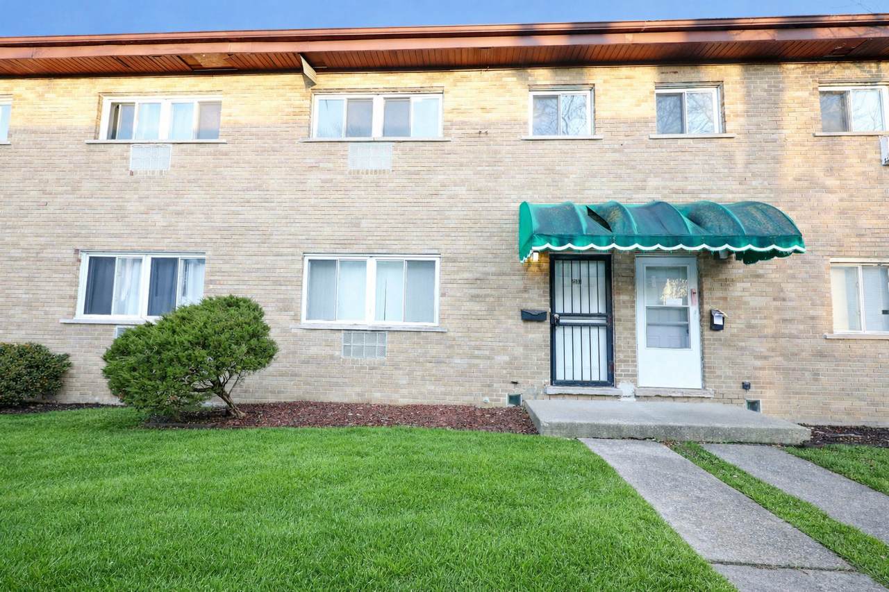 2107 171ST Street - Photo 1