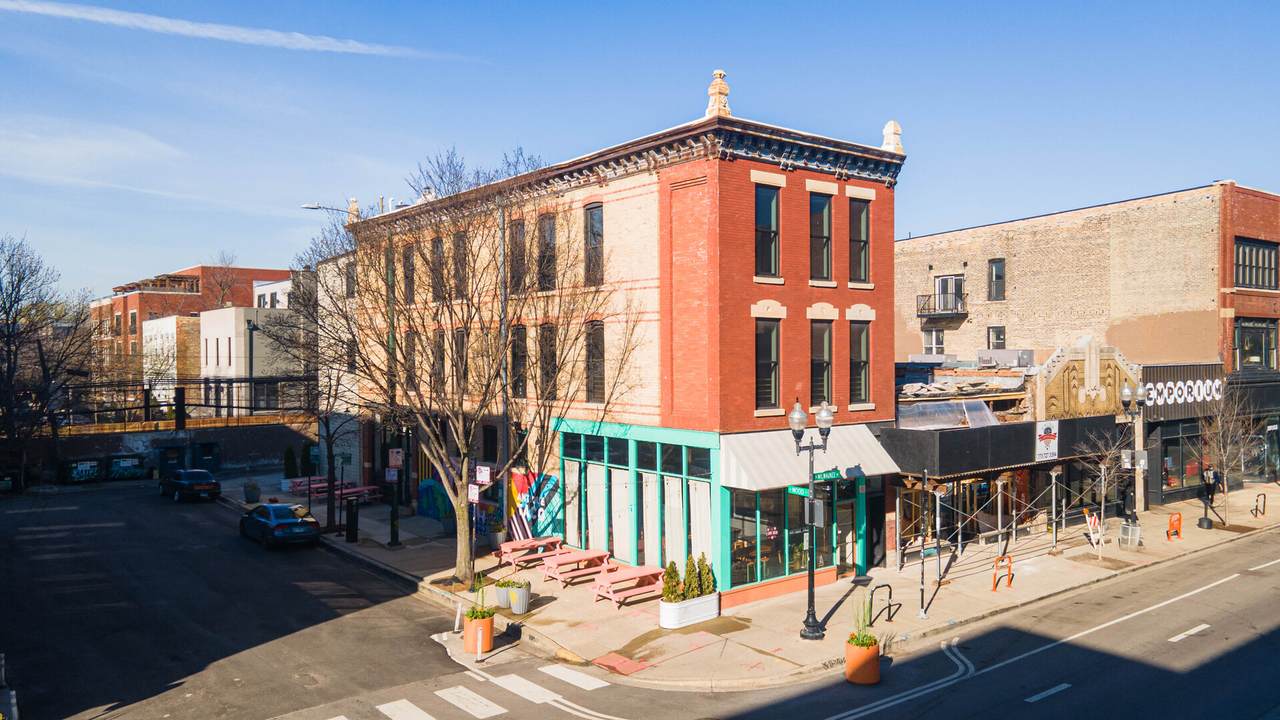 1360 Milwaukee Avenue - Photo 1