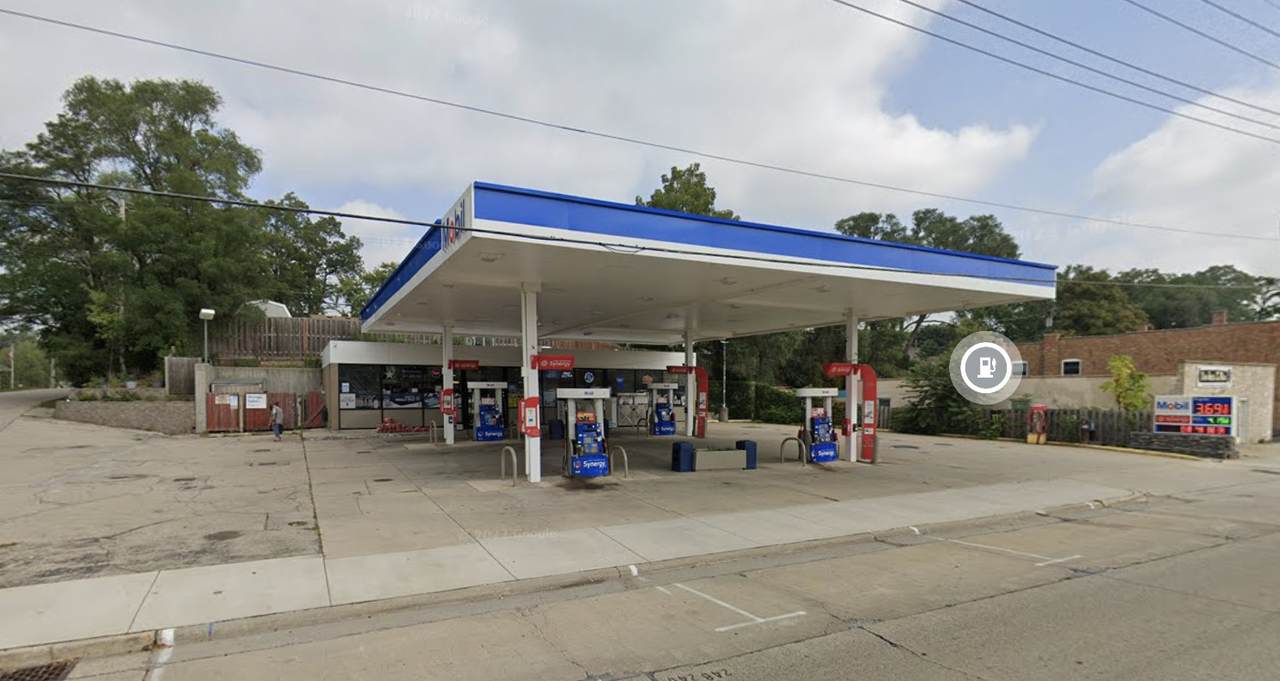 400 Northwest Highway - Photo 1