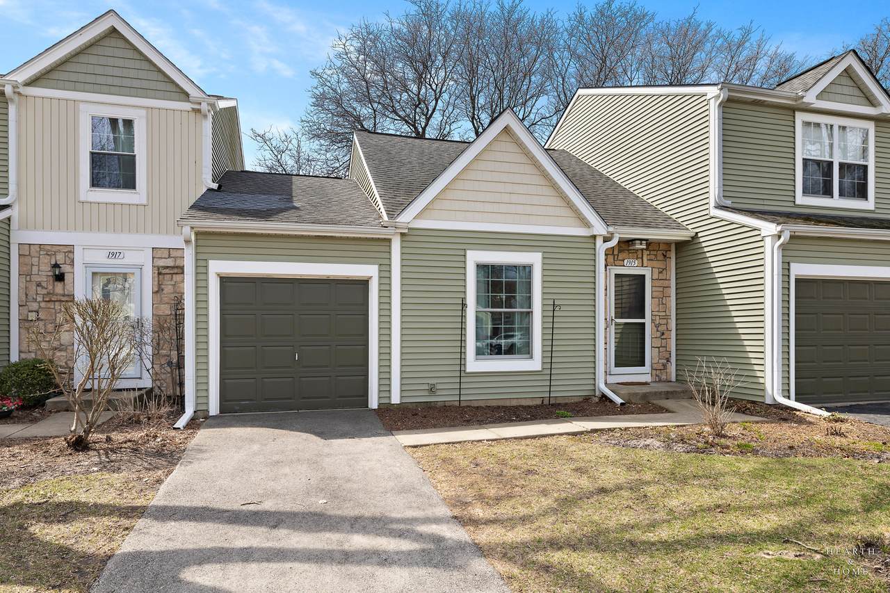 1915 Ozark Parkway - Photo 1