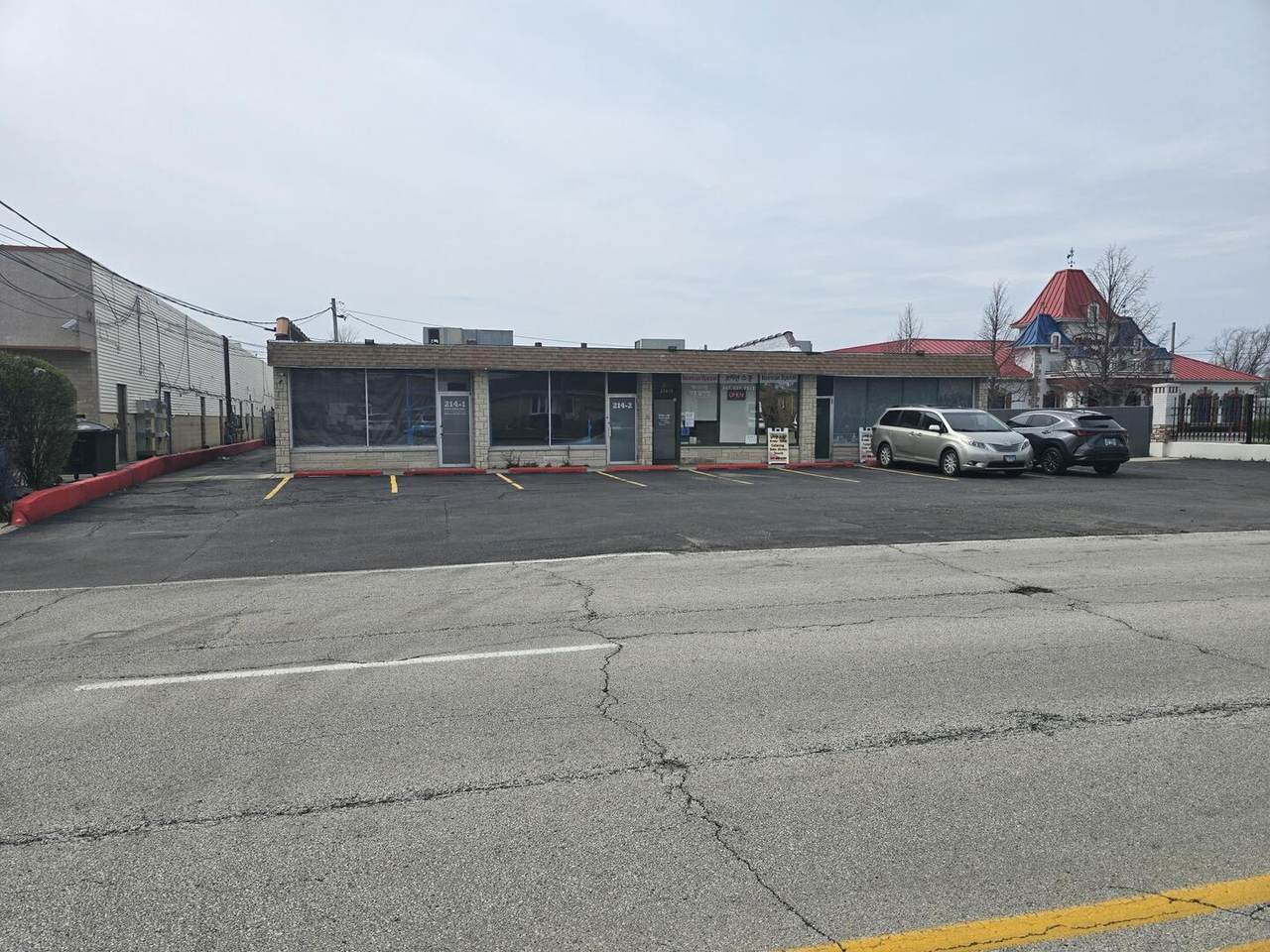 214 Greenwood Road - Photo 1