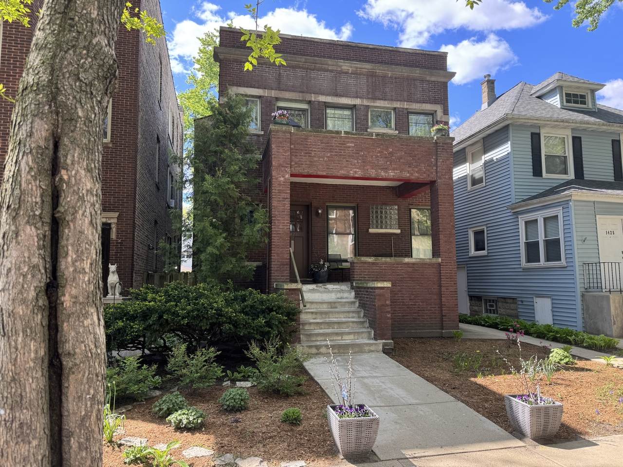 1423 Hollywood Avenue - Photo 1