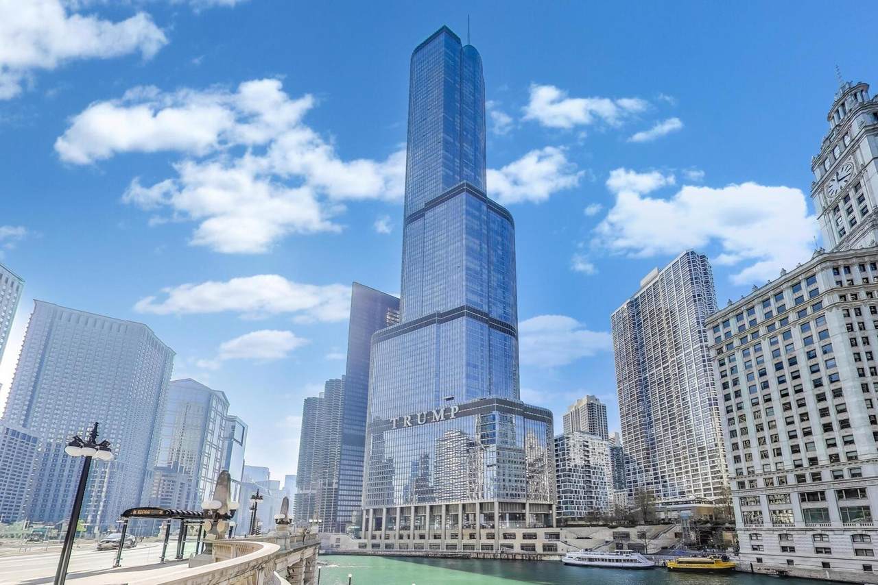 401 Wabash Avenue - Photo 1