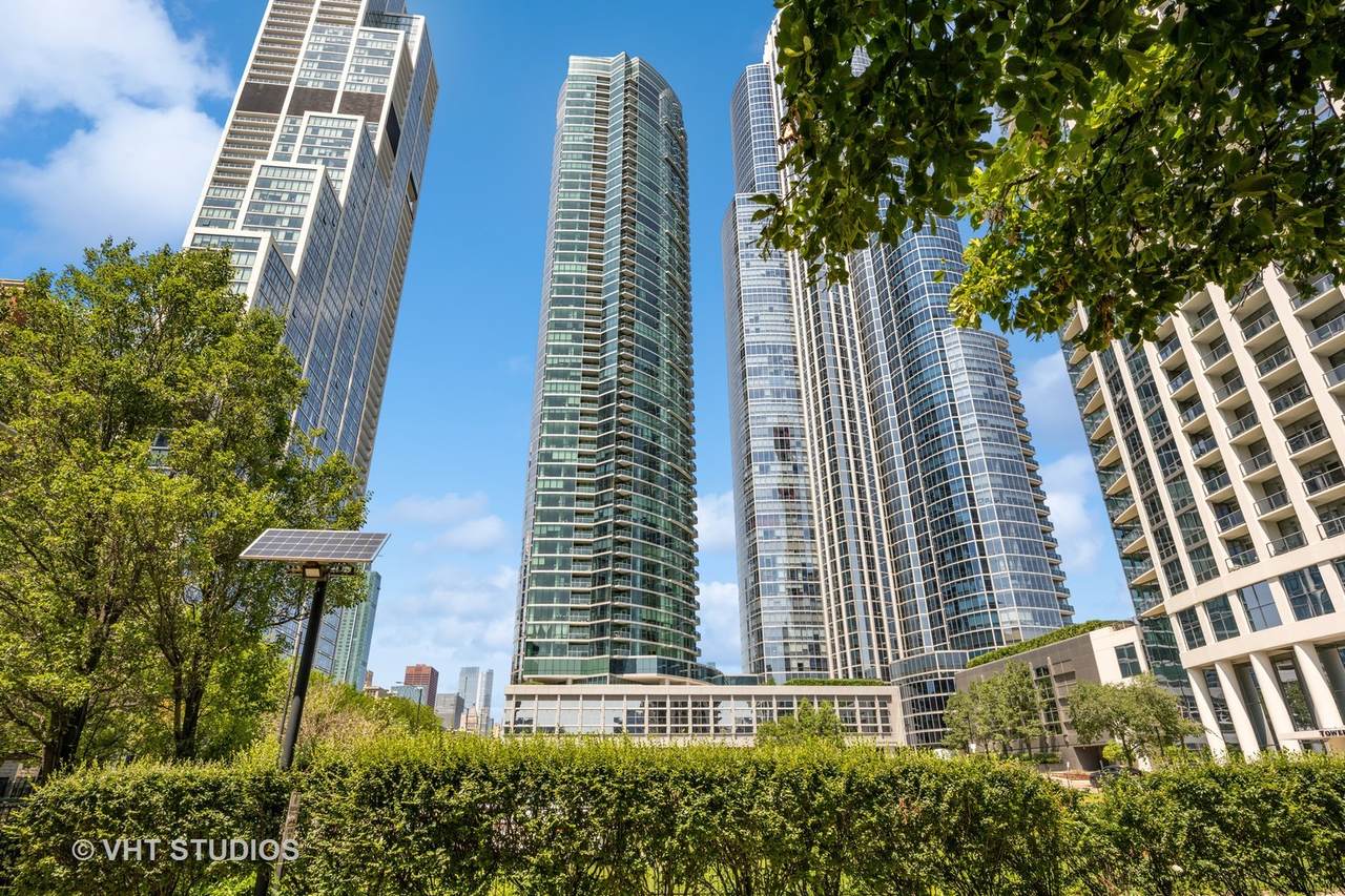 1201 Prairie Avenue - Photo 1