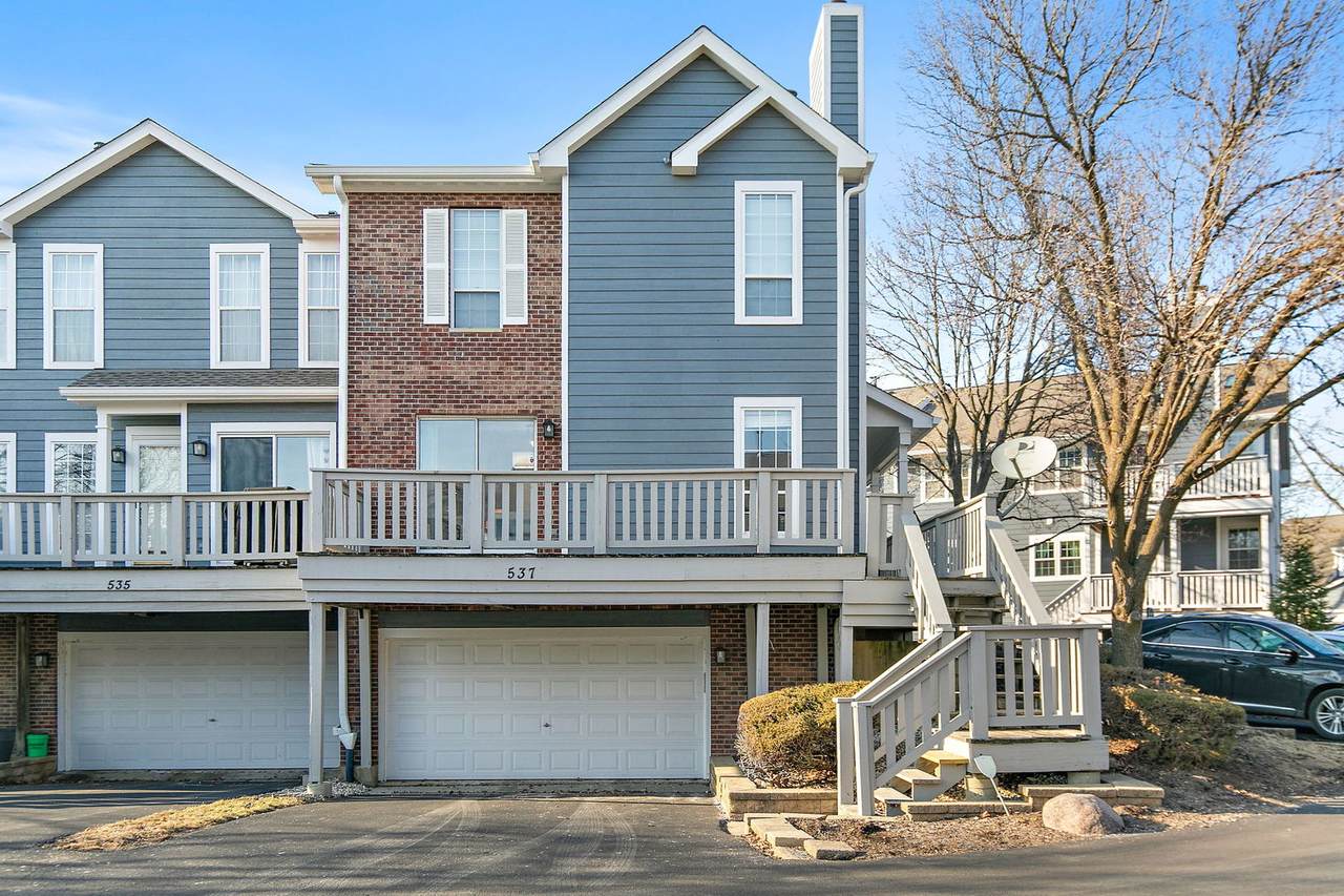 537 Parkside Drive - Photo 1