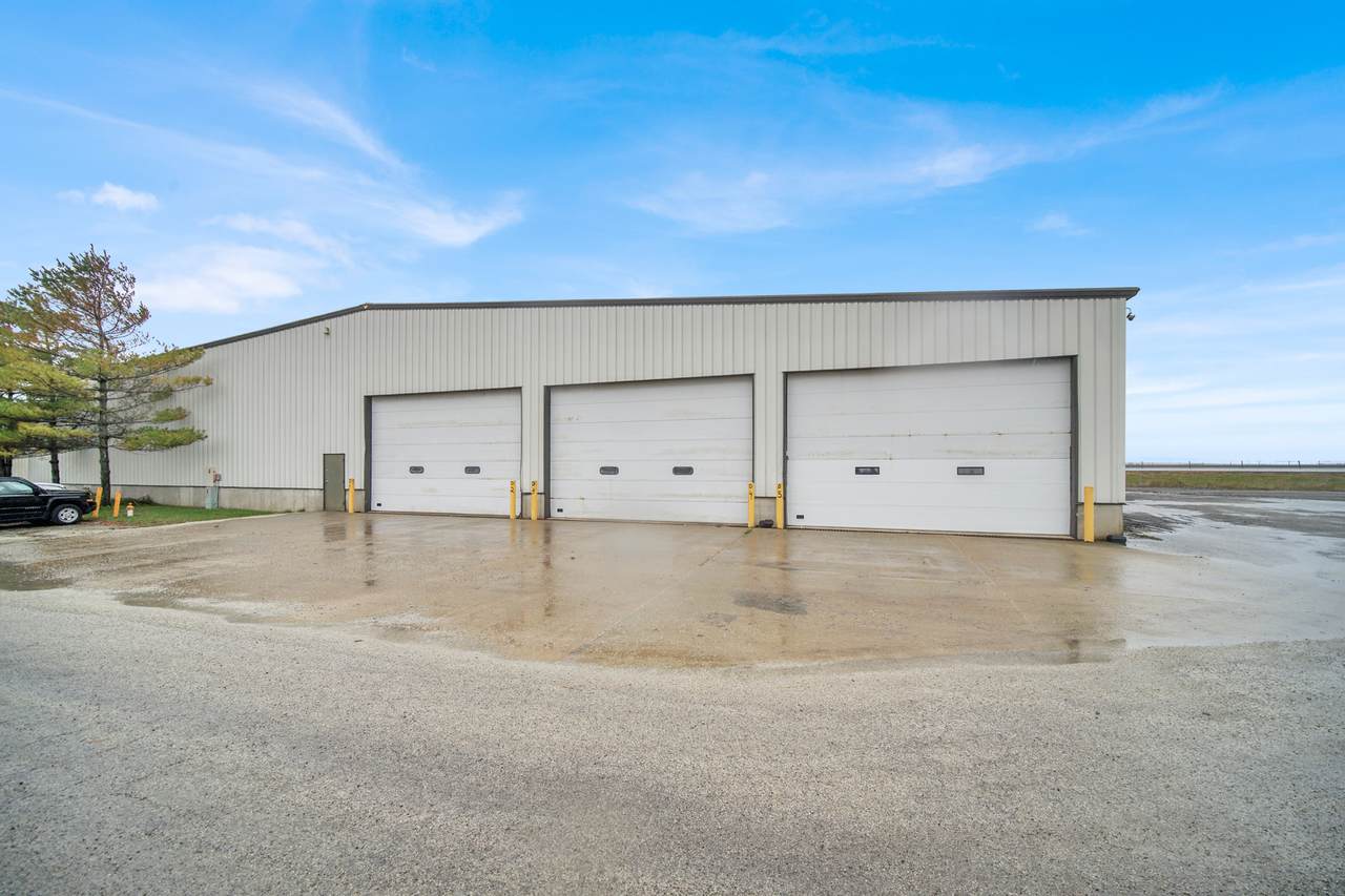 2649 900 East Road - Photo 1