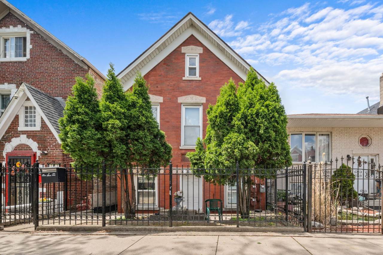2250 Sacramento Avenue - Photo 1