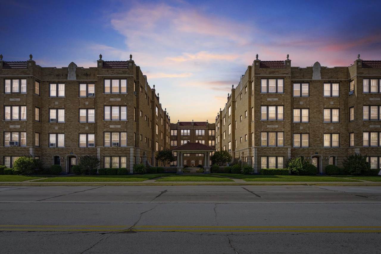 1622 18TH Avenue - Photo 1