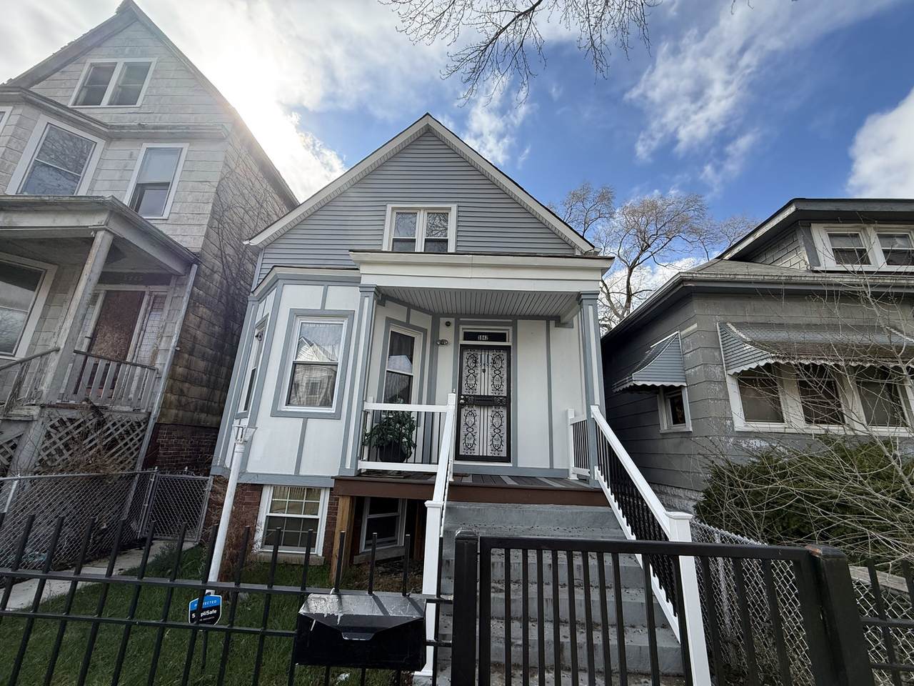 5942 Justine Street - Photo 1