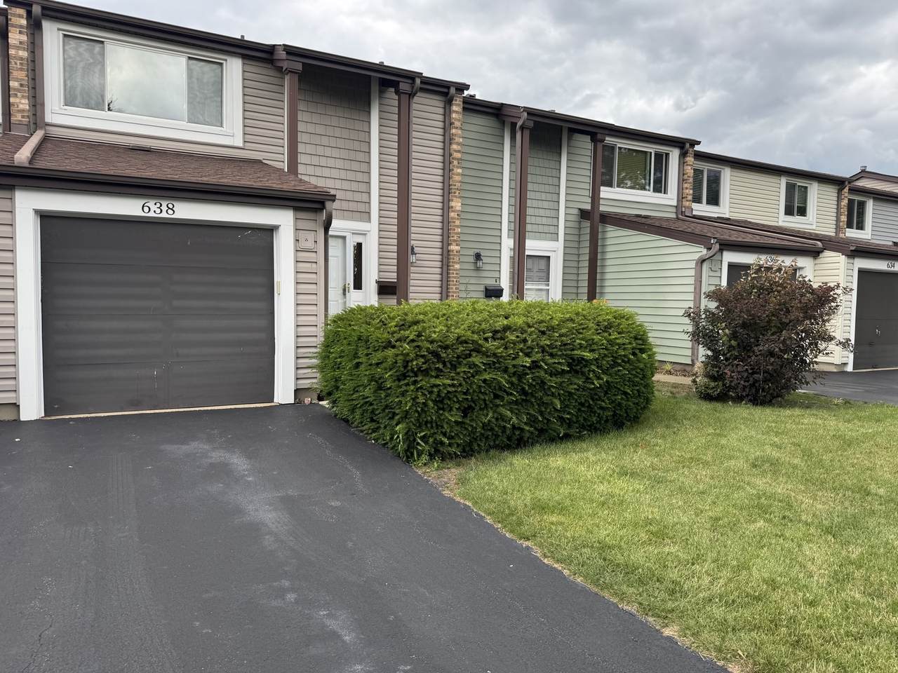 638 Lakeside Circle Drive - Photo 1