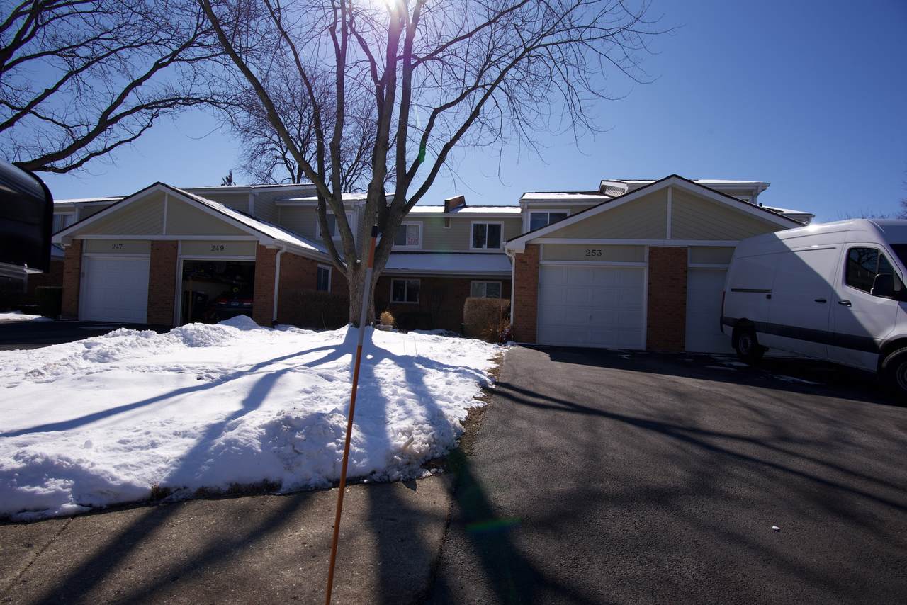 253 Golfview Terrace - Photo 1