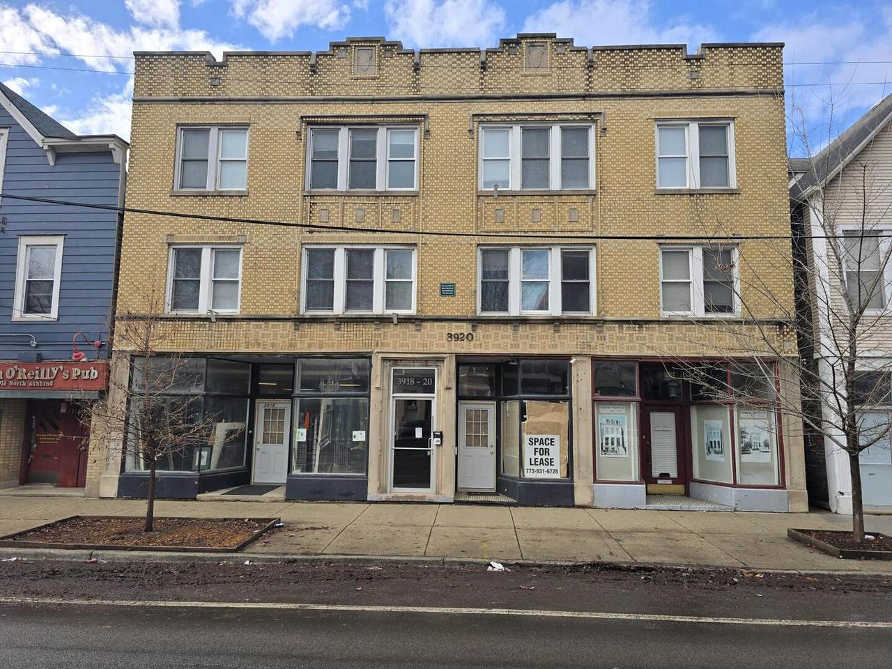 3918 Ashland Avenue - Photo 1