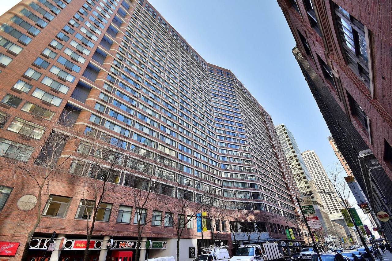 211 Ohio Street - Photo 1