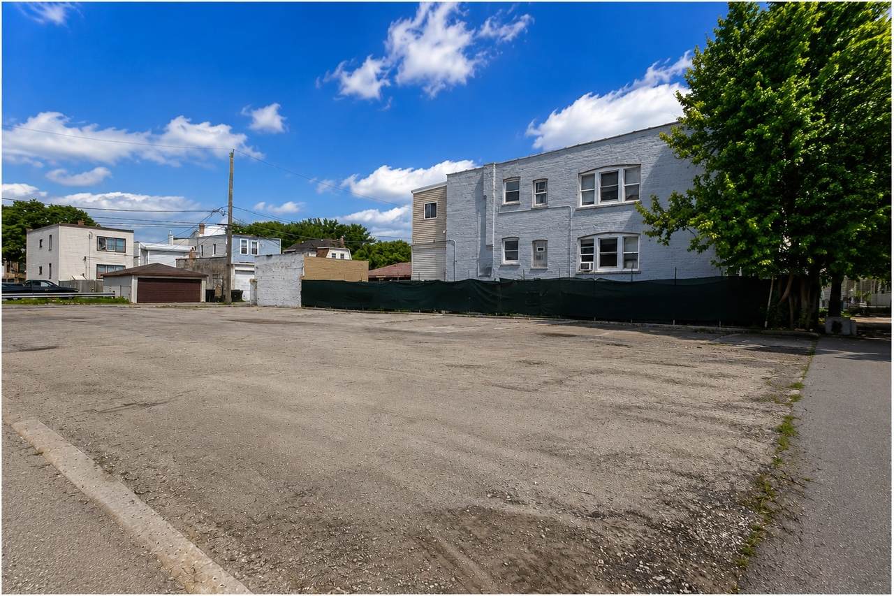 1618 Central Park Avenue - Photo 1