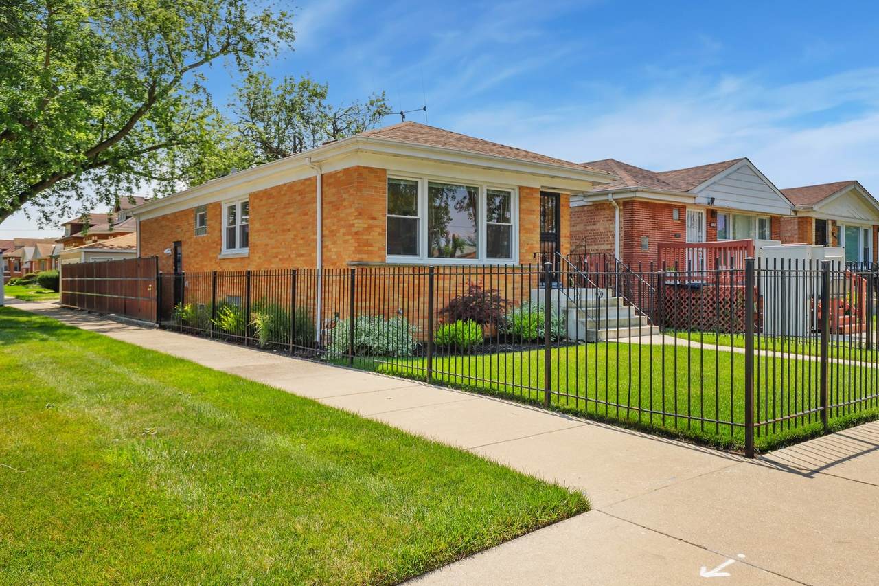 1001 102nd Street - Photo 1