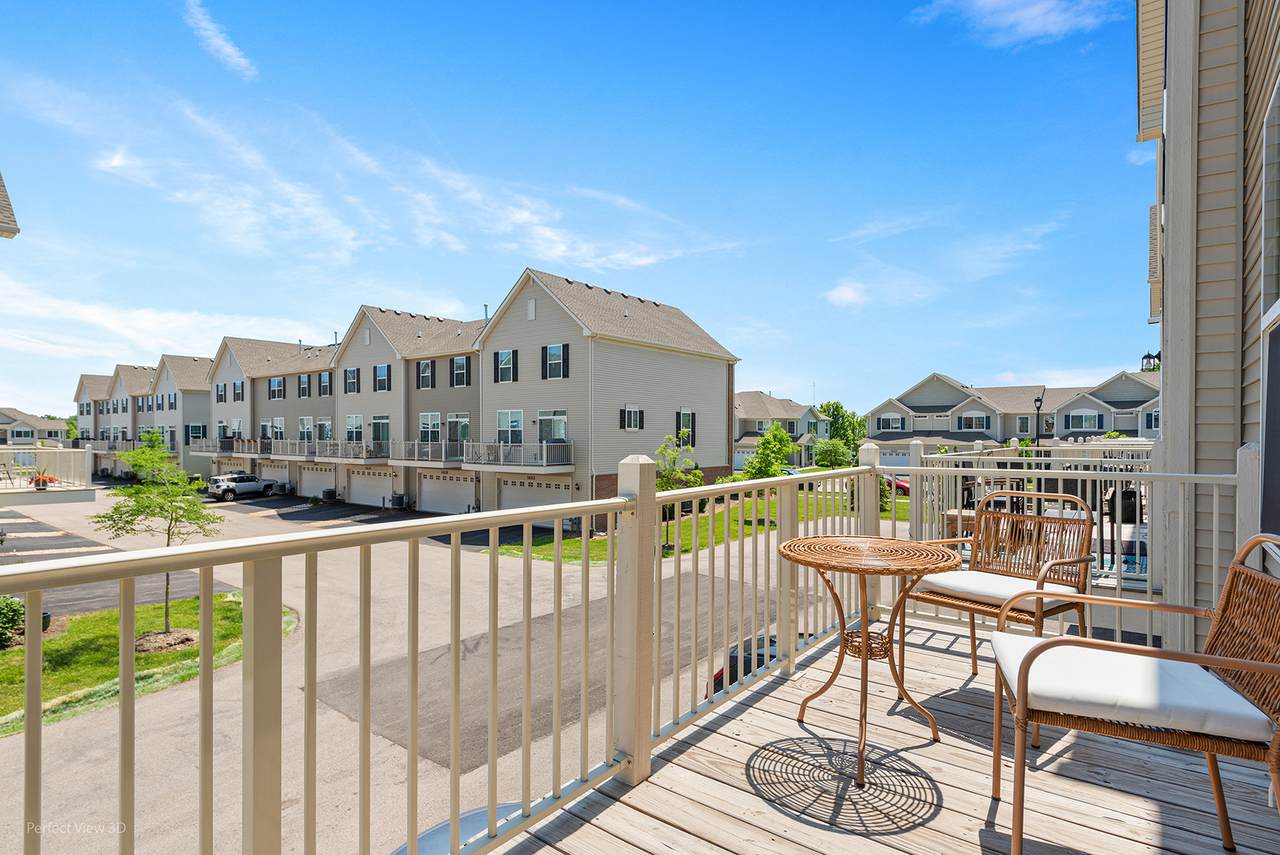 1611 Bentz Way - Photo 1