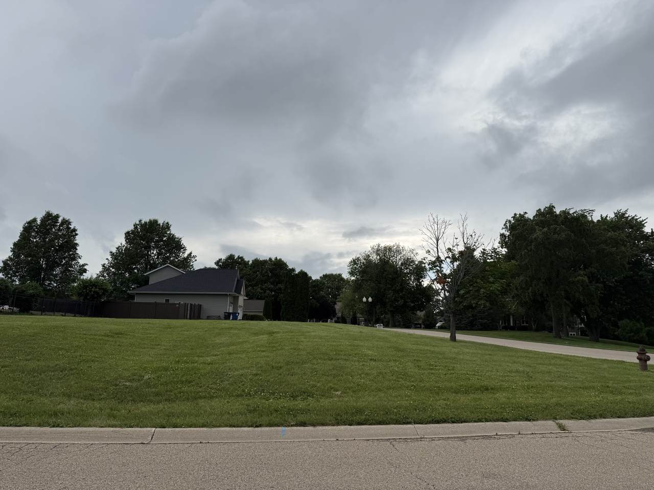 1000 Autumn Ridge Court - Photo 1