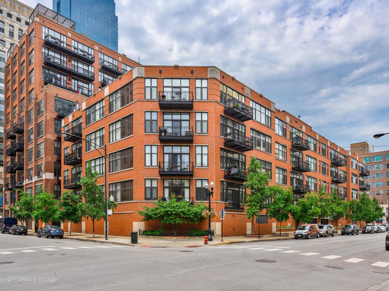 333 Hubbard Street - Photo 1