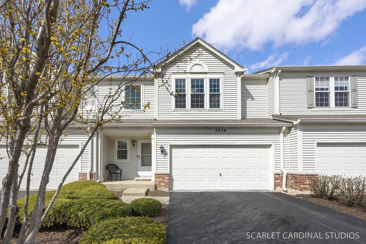 2826 Peachtree Circle - Photo 1